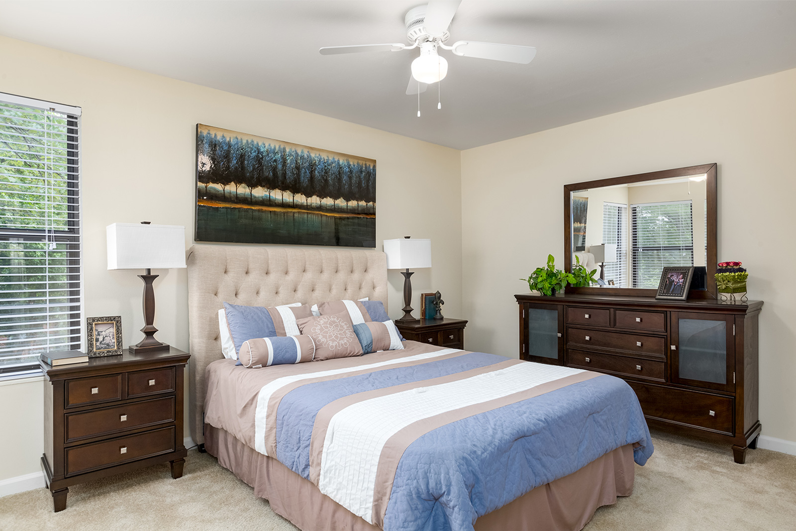 A bedroom at Chesterfield Village Apartments